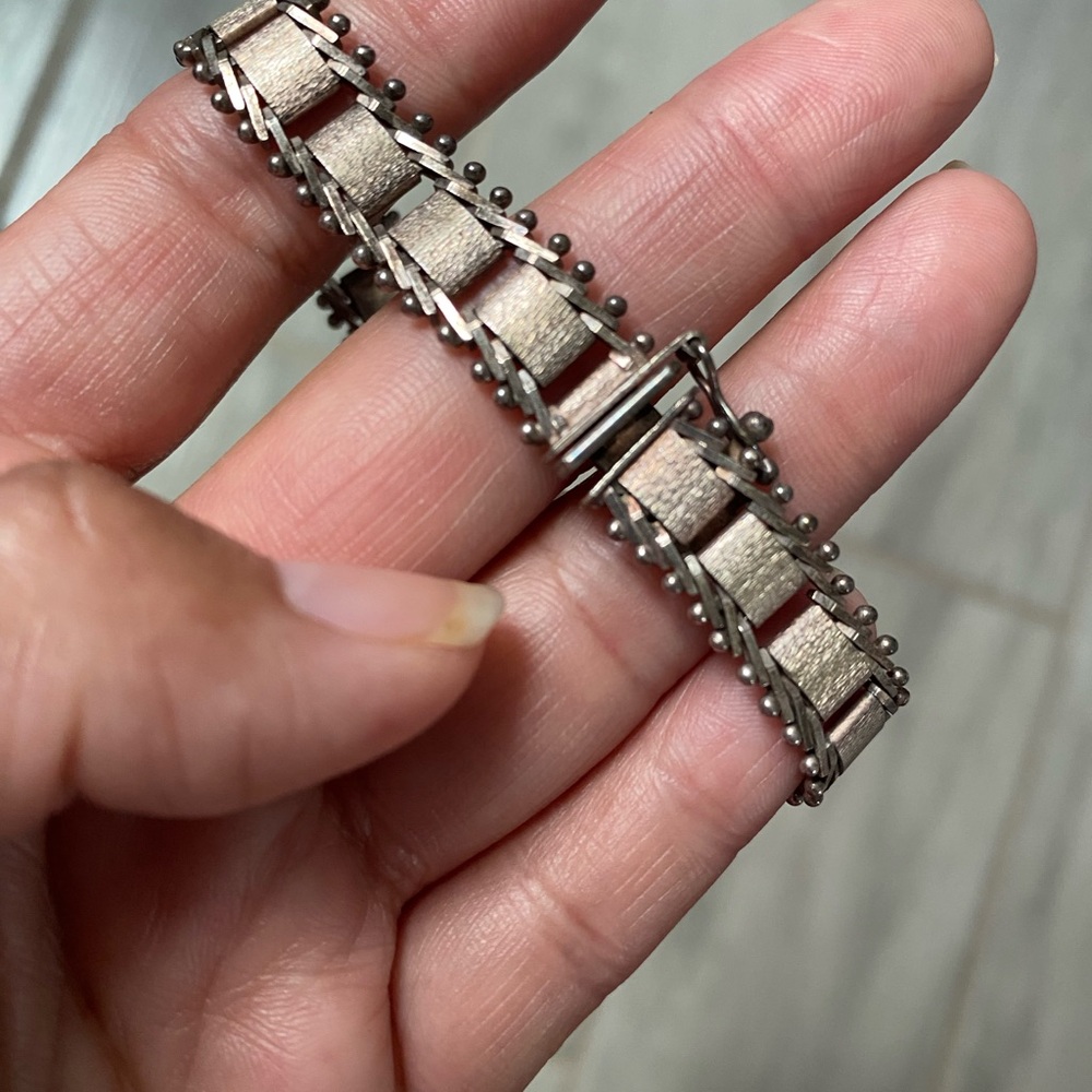 Elegant Silver Bracelet